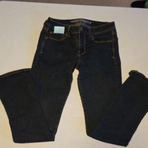 American Eagle Dark Wash Jeans